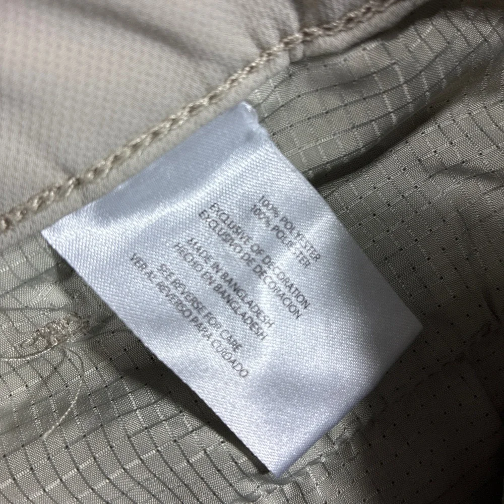 Banana Republic Core Temp Chino Pants Mens 34x32 Beige Slim Fit Performance